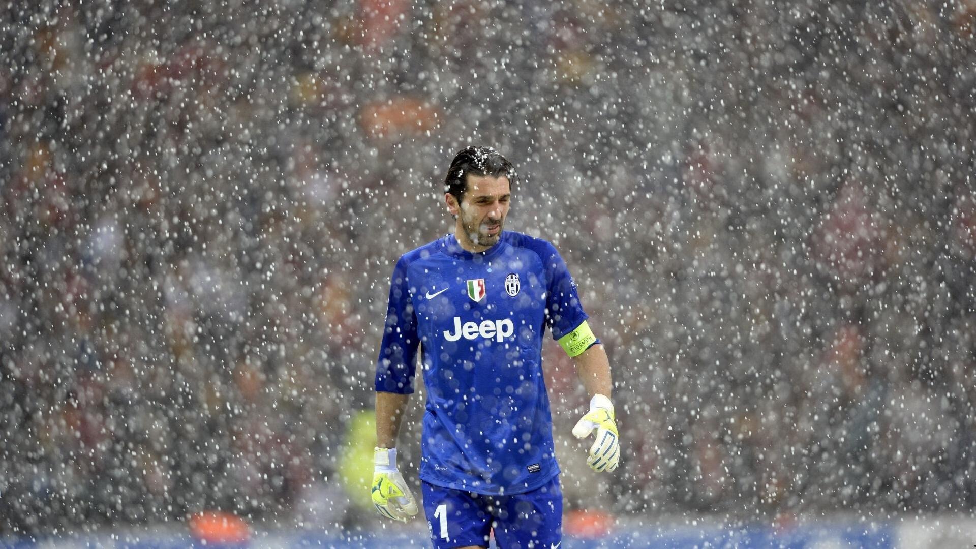 查尔斯·李盛赞克尼普尔,全能表现闪耀赛场,射手标签终被打破