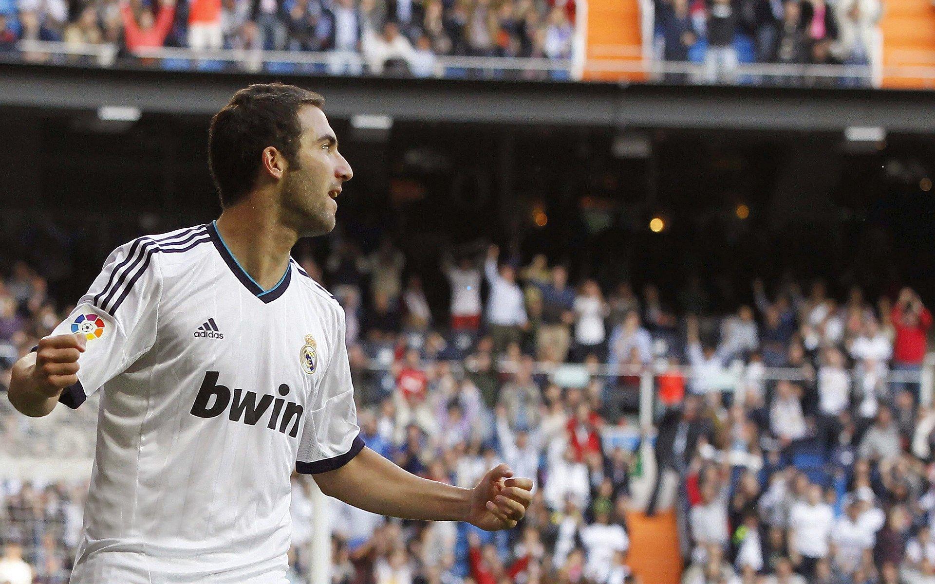 pg模拟器-南特主场迎战尼斯，保级生死战，客场战意与杯赛阴影下的悬念